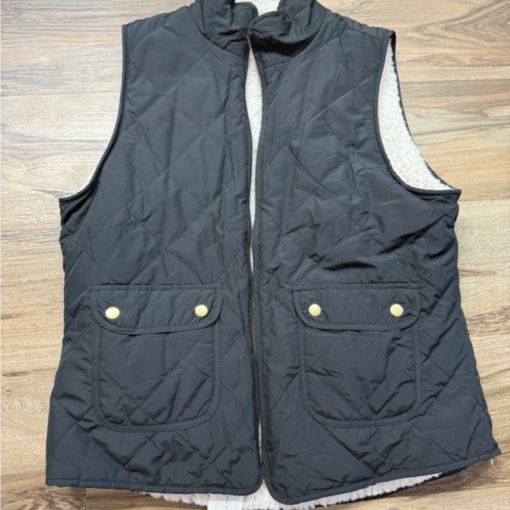 Reversible Quilted Black Women's Vest with Sherpa Lining